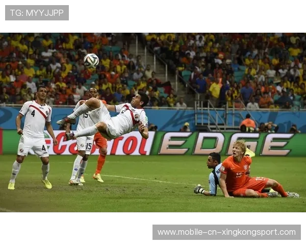 哥斯达黎加守门员表现惊艳，多次救球队于危难